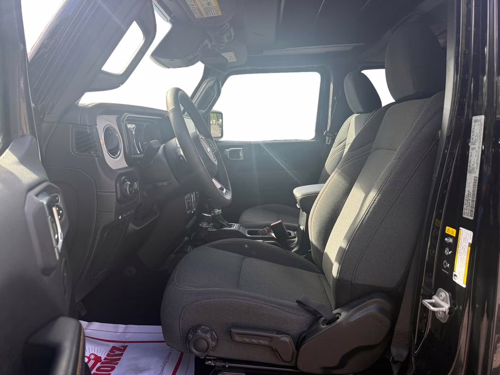 2025 Black Clearcoat Jeep Wrangler Sahara 4xe 4X4 SUV