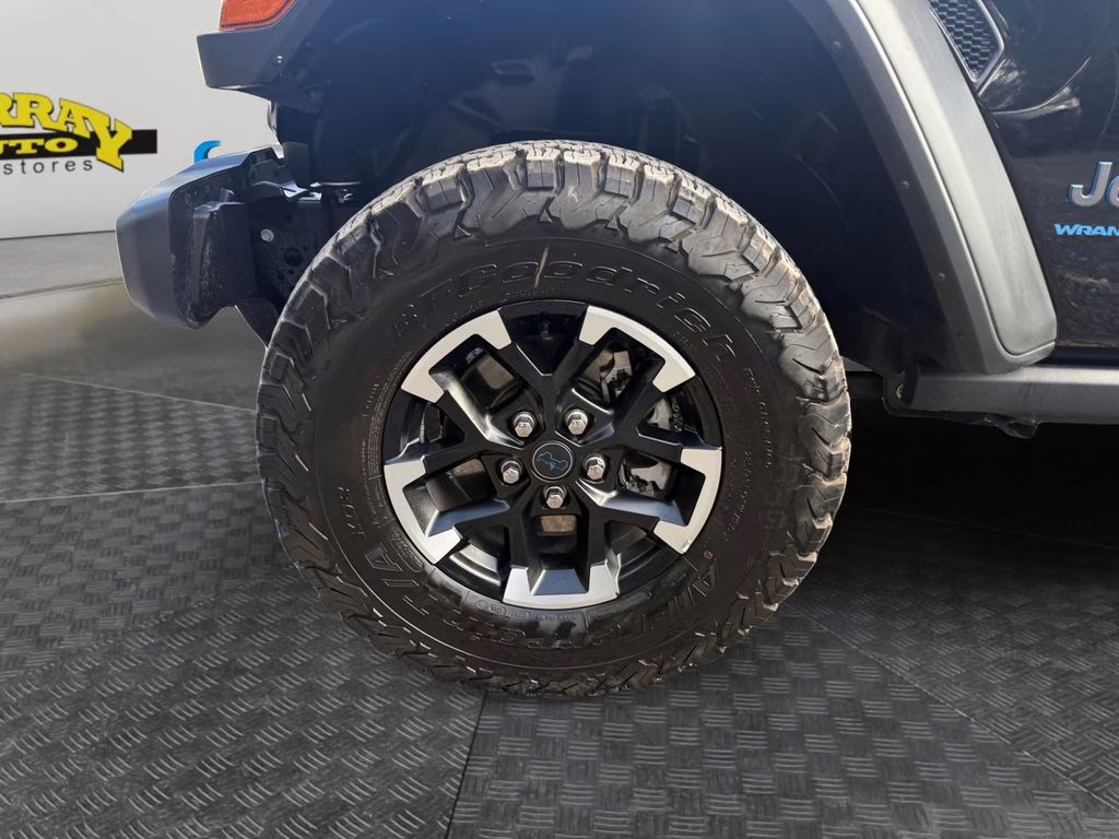 2025 Black Clearcoat Jeep Wrangler Rubicon 4xe 4X4 SUV