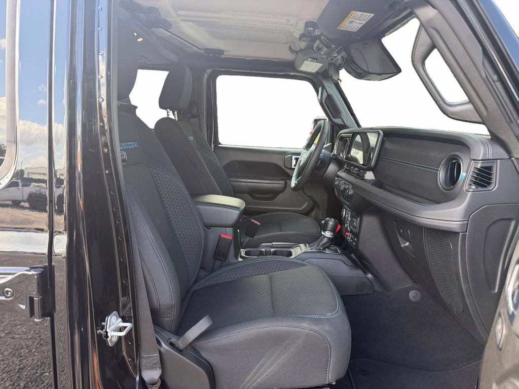 2025 Black Clearcoat Jeep Wrangler Rubicon 4xe 4X4 SUV