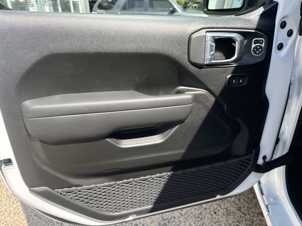 2026 Bright White Clearcoat Jeep Wrangler 85th Anniversary Edition 4X4 SUV