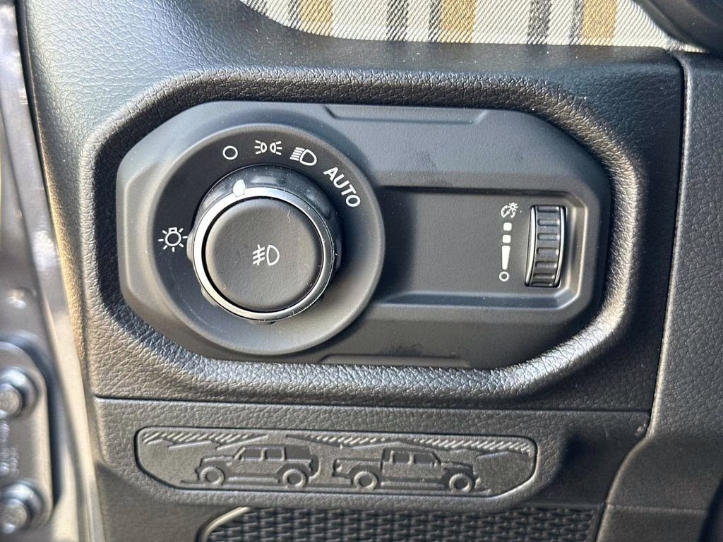 2026 Granite Crystal Metallic Clearcoat Jeep Wrangler 85th Anniversary Edition 4X4 SUV