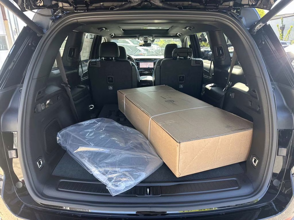 2026 Diamond Black Crystal Pearlcoat Jeep Grand Cherokee L Limited 4X4 SUV