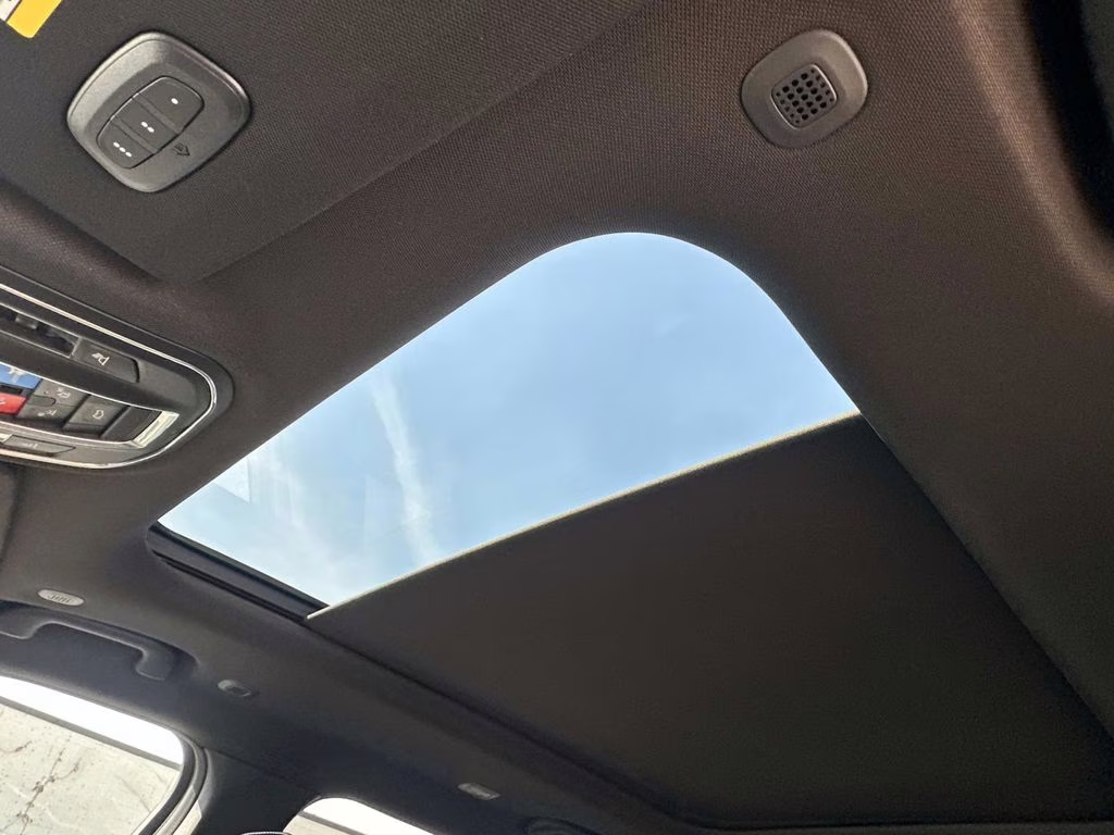 2026 Diamond Black Crystal Pearlcoat Jeep Grand Cherokee L Limited 4X4 SUV