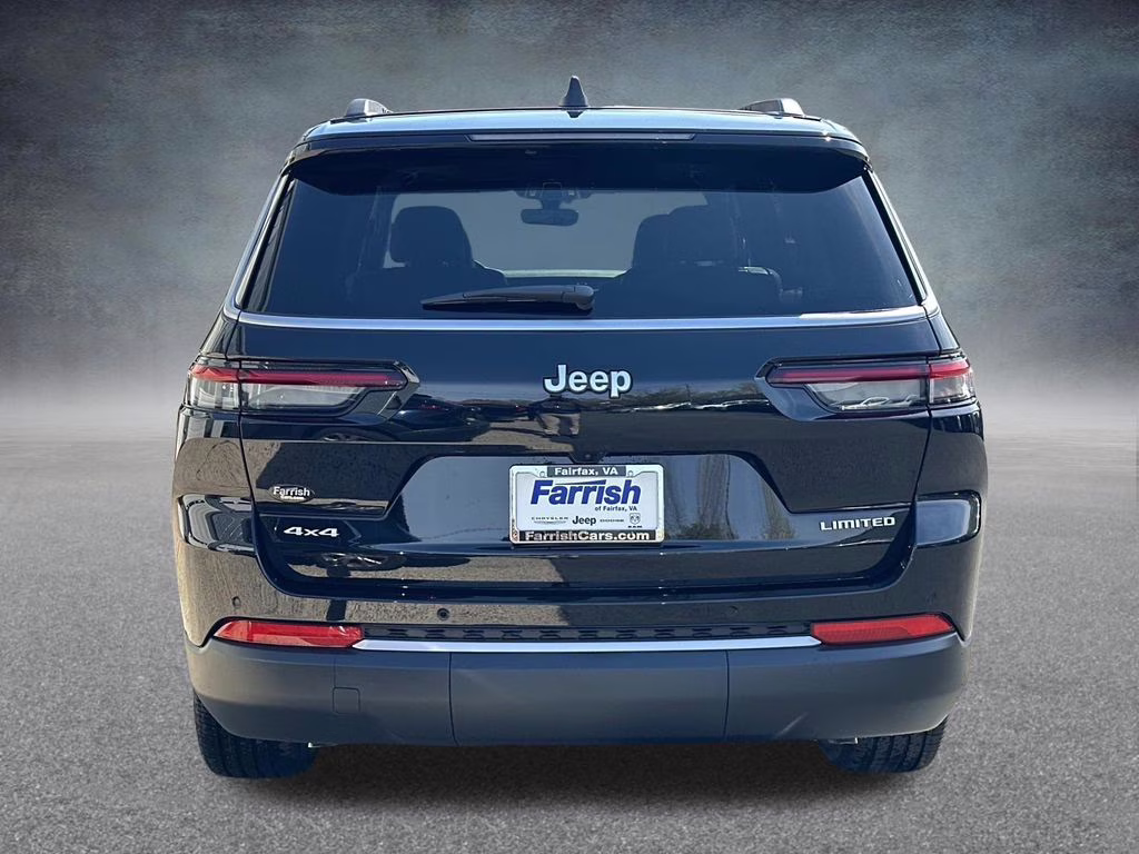 2026 Diamond Black Crystal Pearlcoat Jeep Grand Cherokee L Limited 4X4 SUV