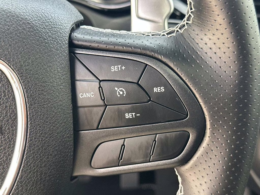 2026 DB Black Crystal Clearcoat Dodge Durango SRT Hellcat AWD SUV