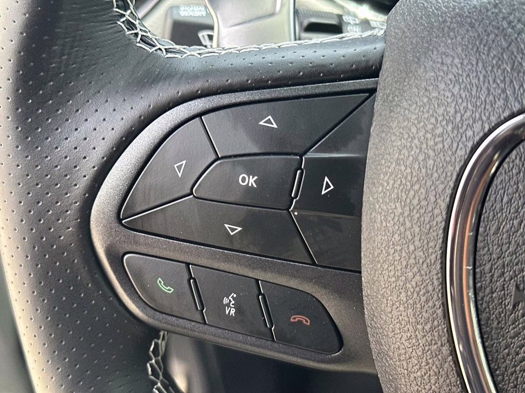 2026 DB Black Crystal Clearcoat Dodge Durango SRT Hellcat AWD SUV