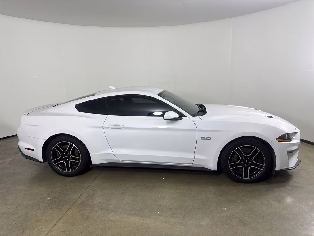 2021 Oxford White Ford Mustang GT RWD Coupe