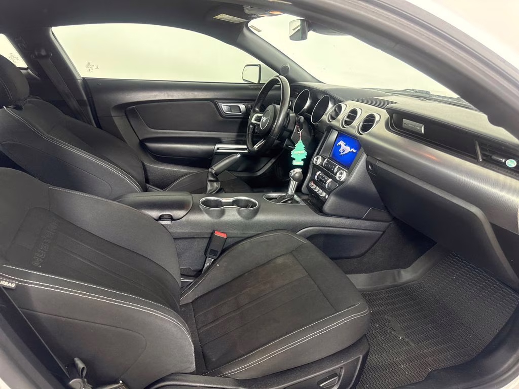 2021 Oxford White Ford Mustang GT RWD Coupe