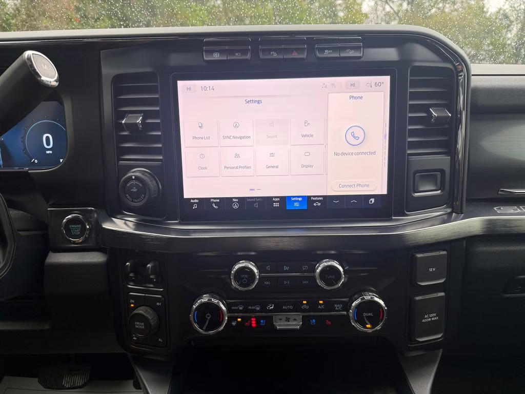 2024 White Metallic Ford Super Duty F-350 SRW Lariat 4X4 Truck