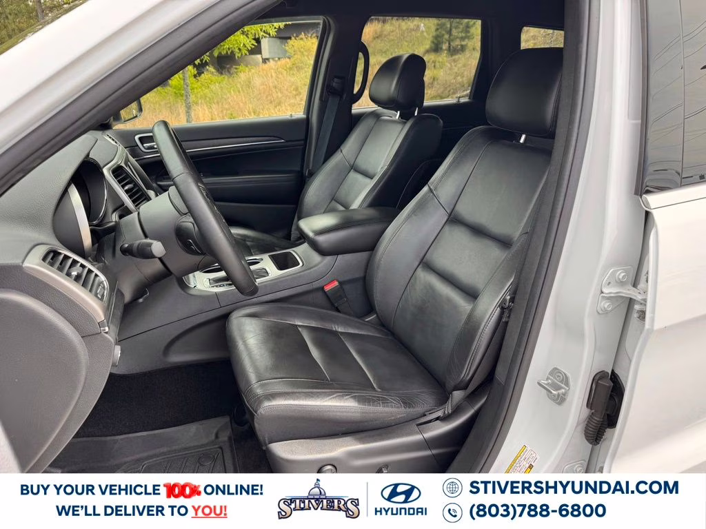 2018 Bright White Clearcoat Jeep Grand Cherokee Limited RWD SUV