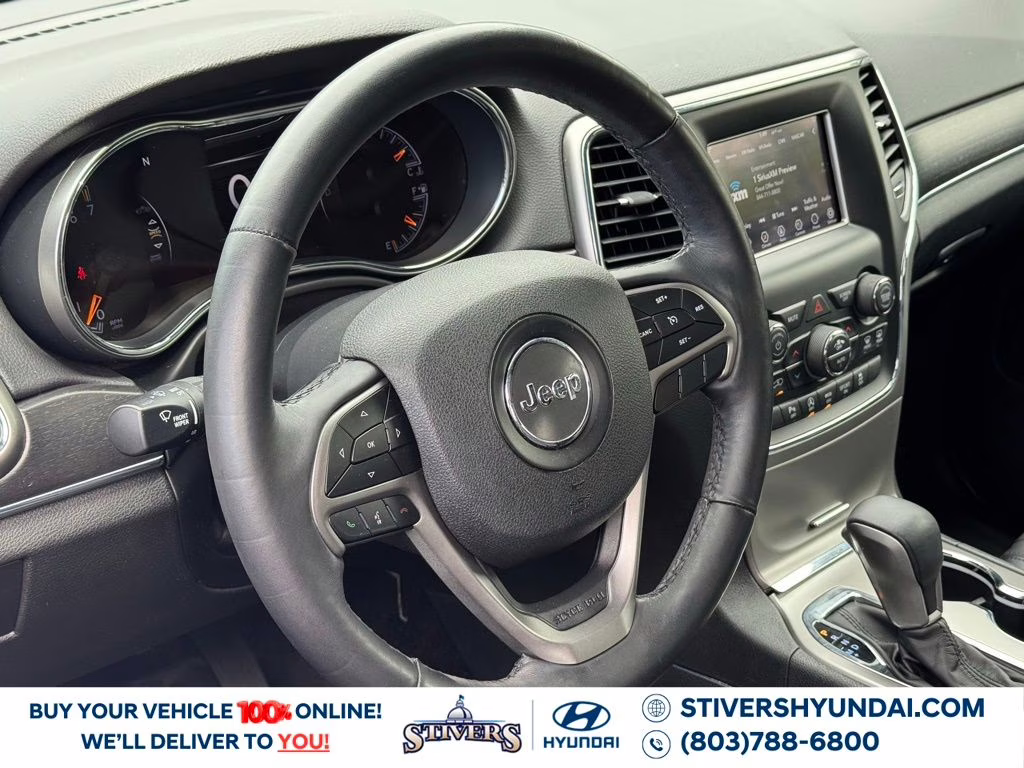 2018 Bright White Clearcoat Jeep Grand Cherokee Limited RWD SUV