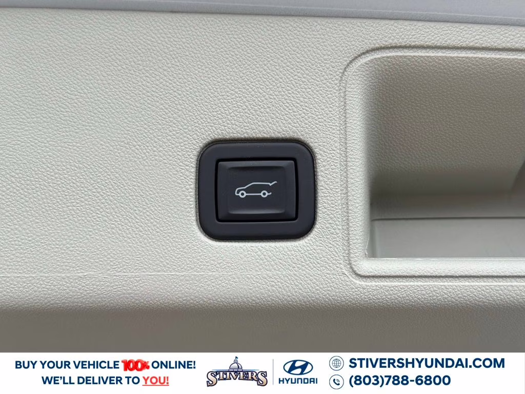 2024 White Frost Tricoat GMC Terrain Denali AWD SUV