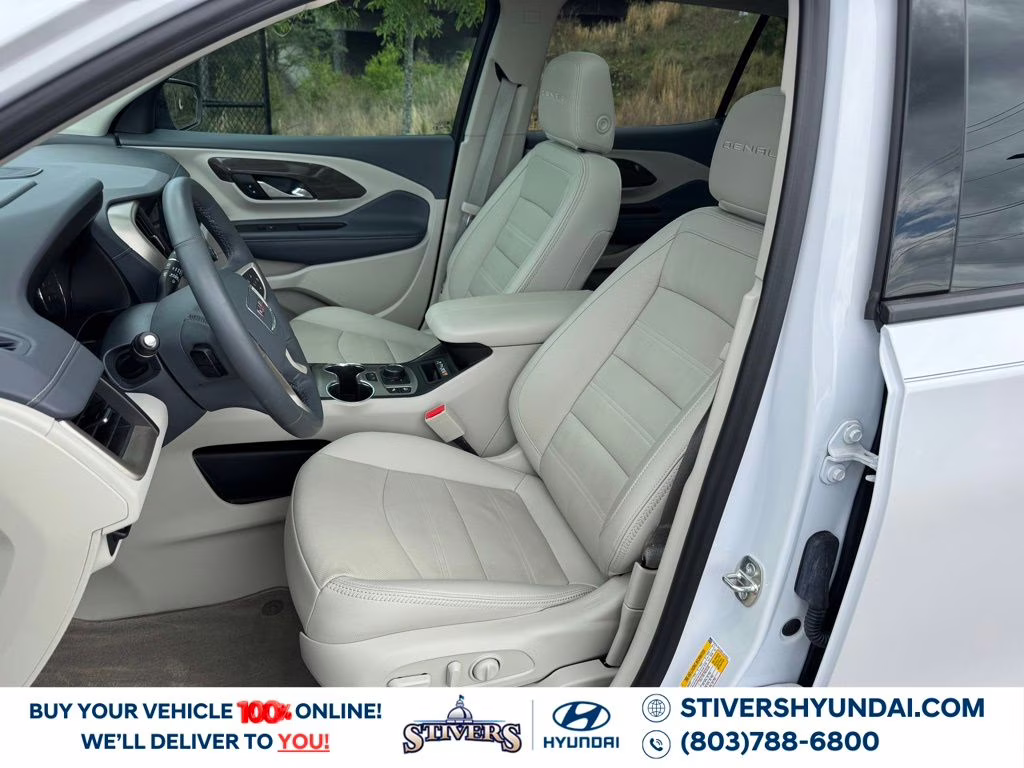 2024 White Frost Tricoat GMC Terrain Denali AWD SUV