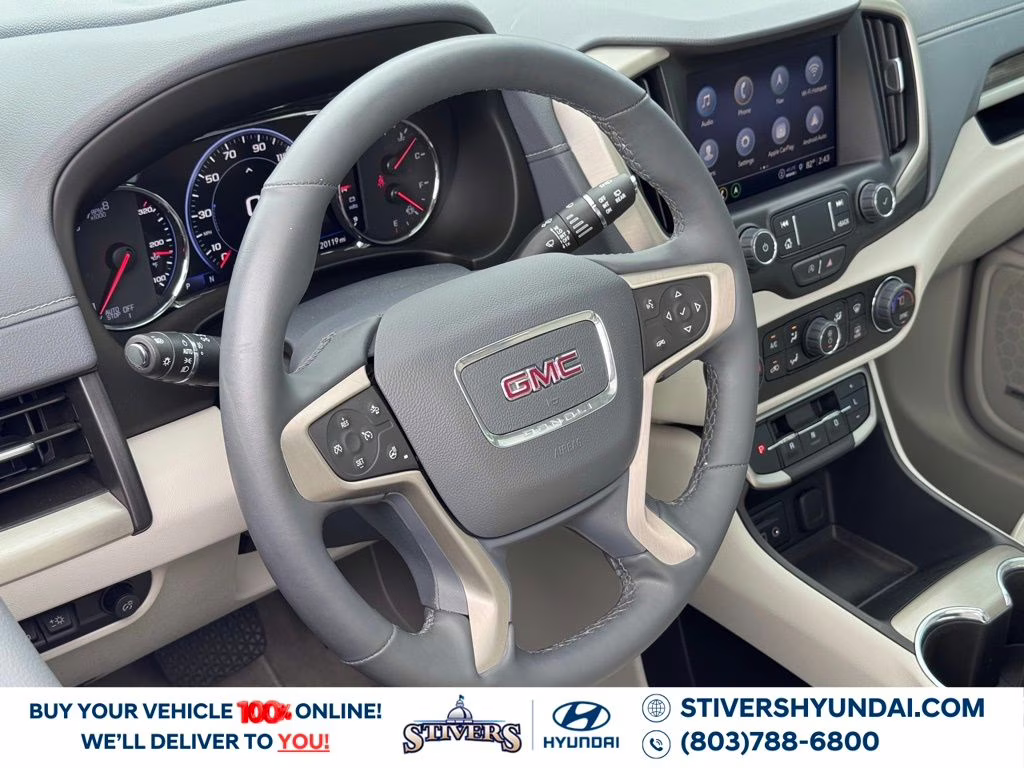 2024 White Frost Tricoat GMC Terrain Denali AWD SUV