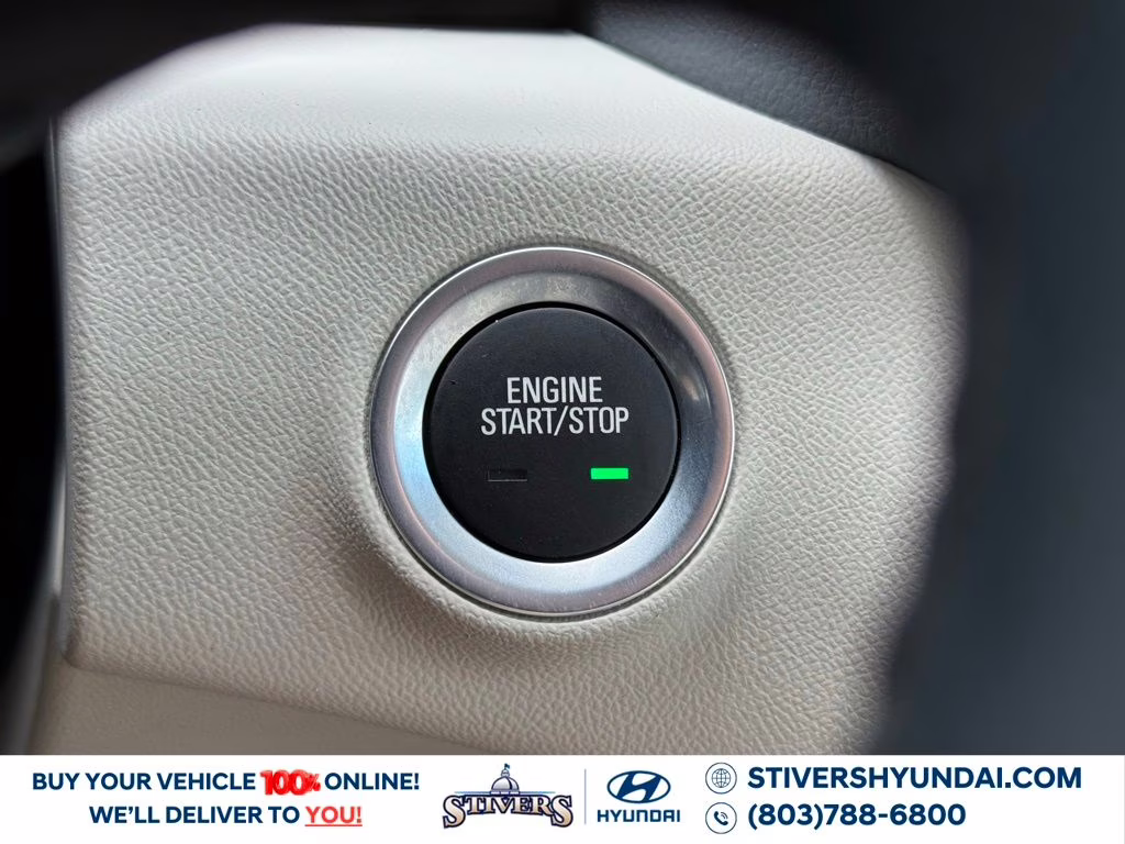 2024 White Frost Tricoat GMC Terrain Denali AWD SUV