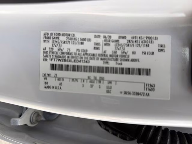 2020 Oxford White Ford Super Duty F-250 SRW XL 4X4 Truck