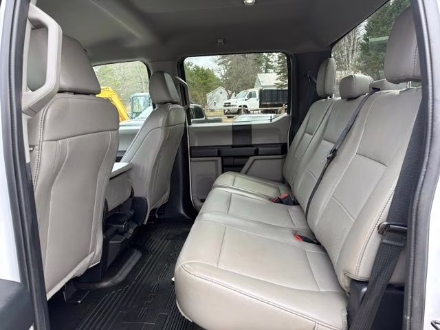 2020 Oxford White Ford Super Duty F-250 SRW XL 4X4 Truck