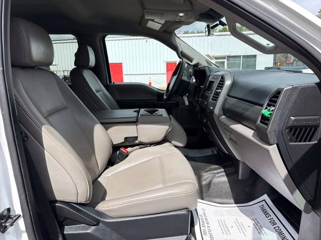 2020 Oxford White Ford Super Duty F-250 SRW XL 4X4 Truck