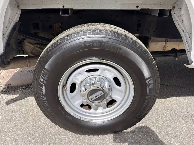 2020 Oxford White Ford Super Duty F-250 SRW XL 4X4 Truck