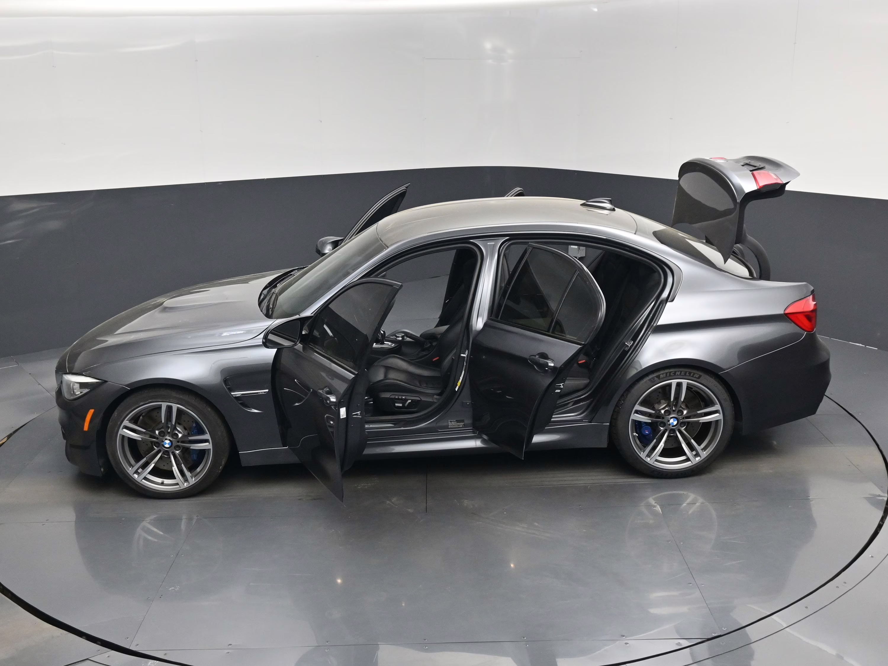 2018 Mineral Gray Metallic BMW M3 Base RWD Sedan