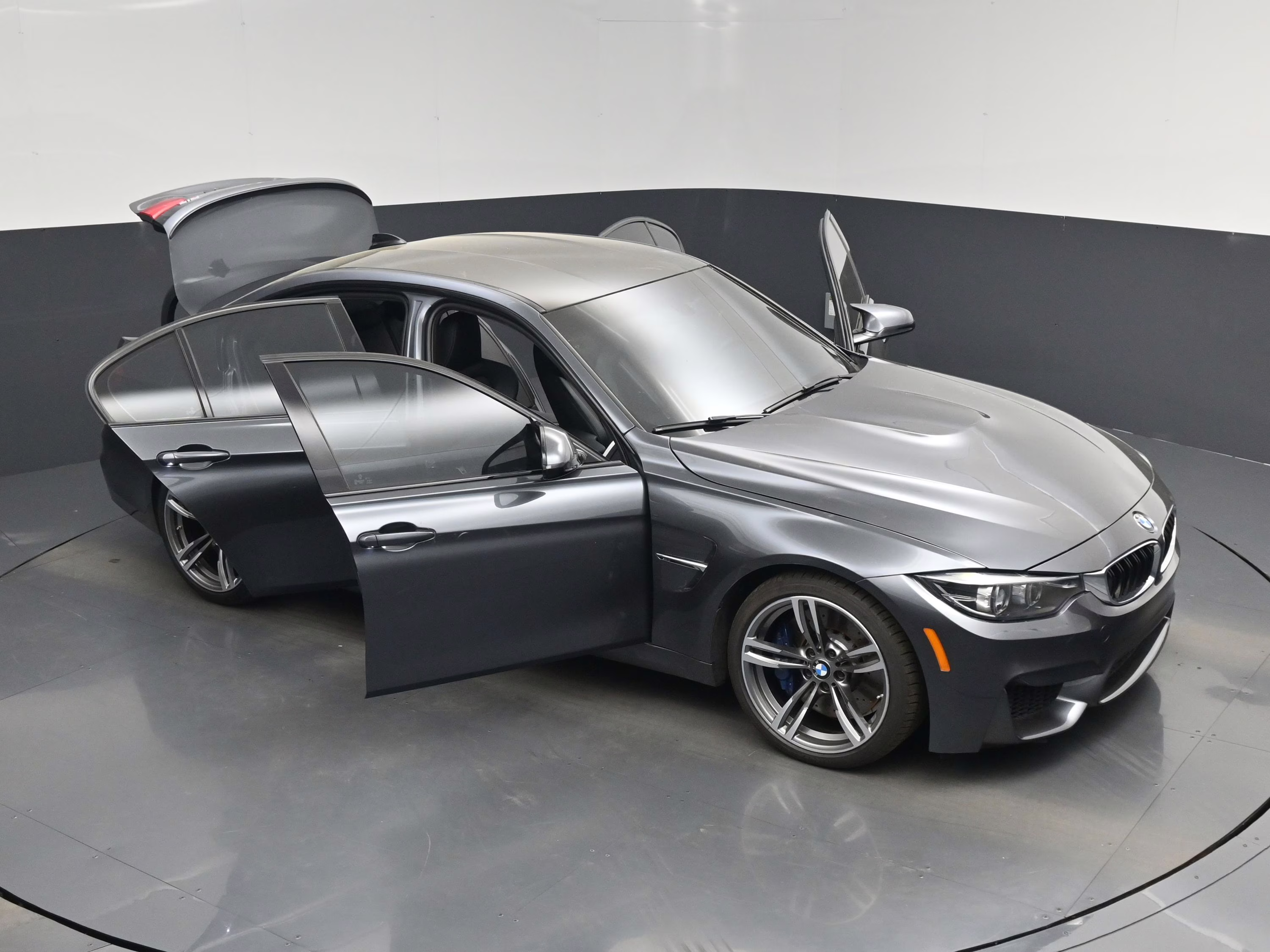 2018 Mineral Gray Metallic BMW M3 Base RWD Sedan