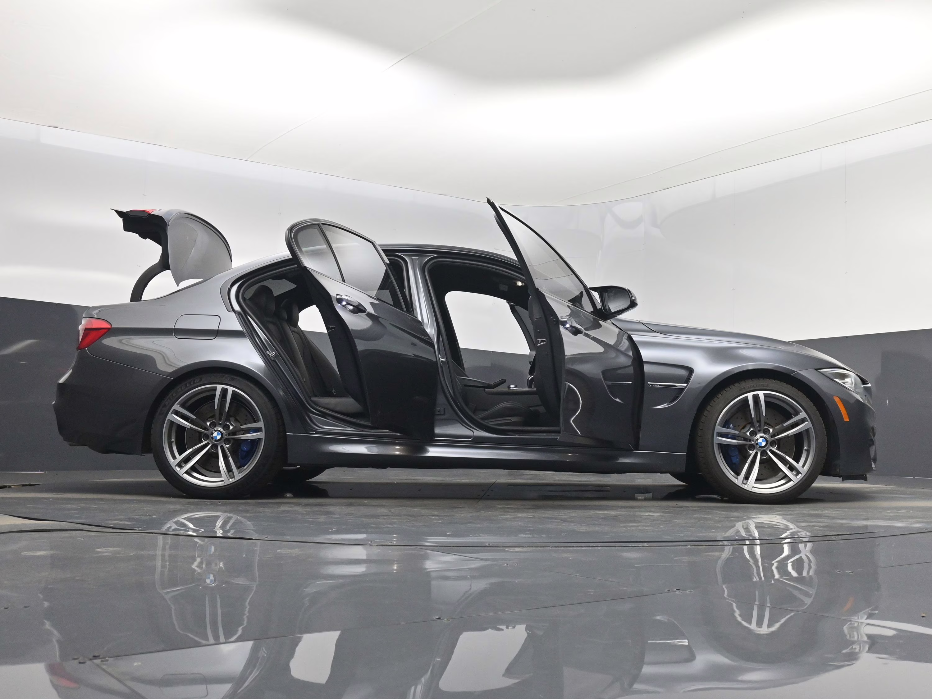 2018 Mineral Gray Metallic BMW M3 Base RWD Sedan