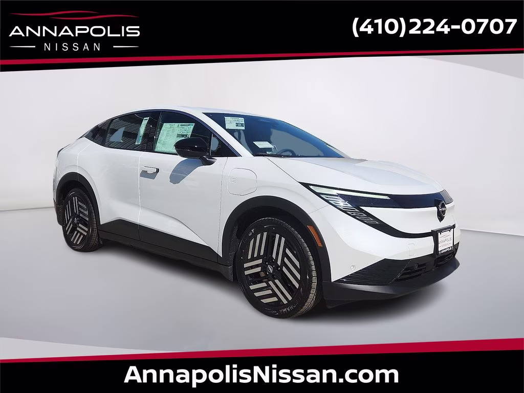 2026 Everest White Pearl Tricoat Nissan LEAF SV+ FWD SUV