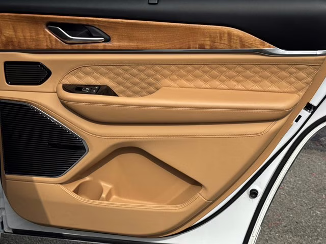 2022 Bright White Clearcoat Jeep Grand Cherokee L 4X4 SUV