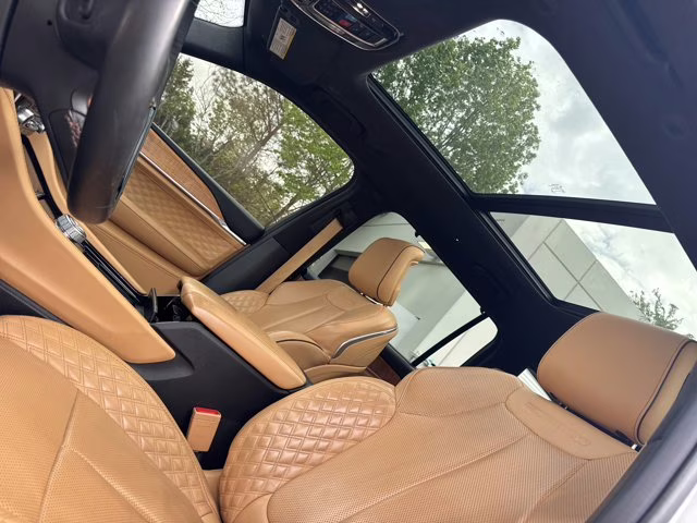 2022 Bright White Clearcoat Jeep Grand Cherokee L 4X4 SUV