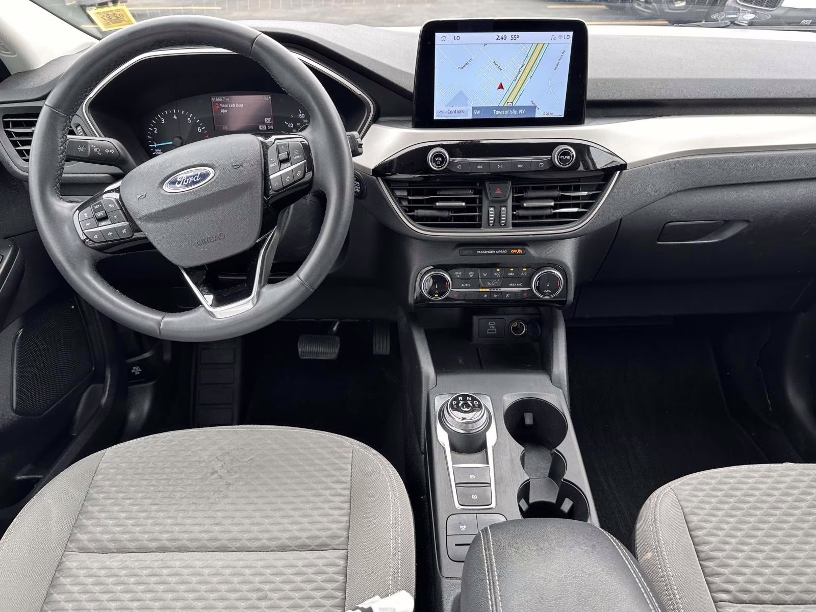 2022 Iconic Silver Metallic Ford Escape SE AWD AWD SUV