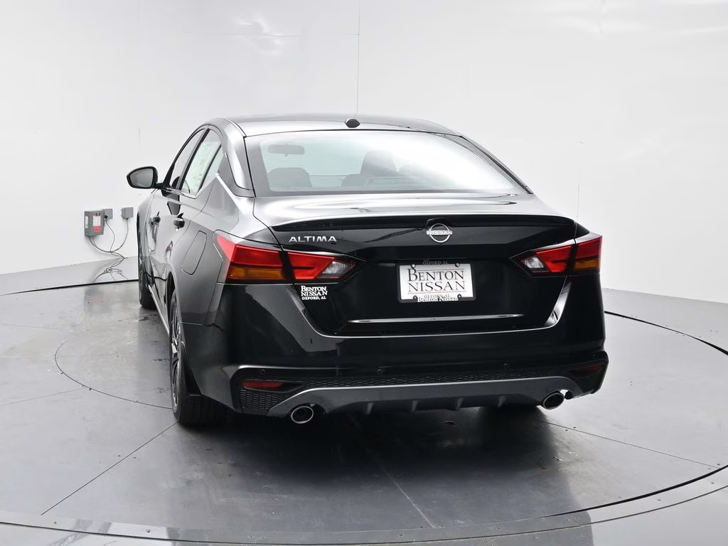 2026 Super Black Clearcoat Nissan Altima 2.5 SV FWD Sedan