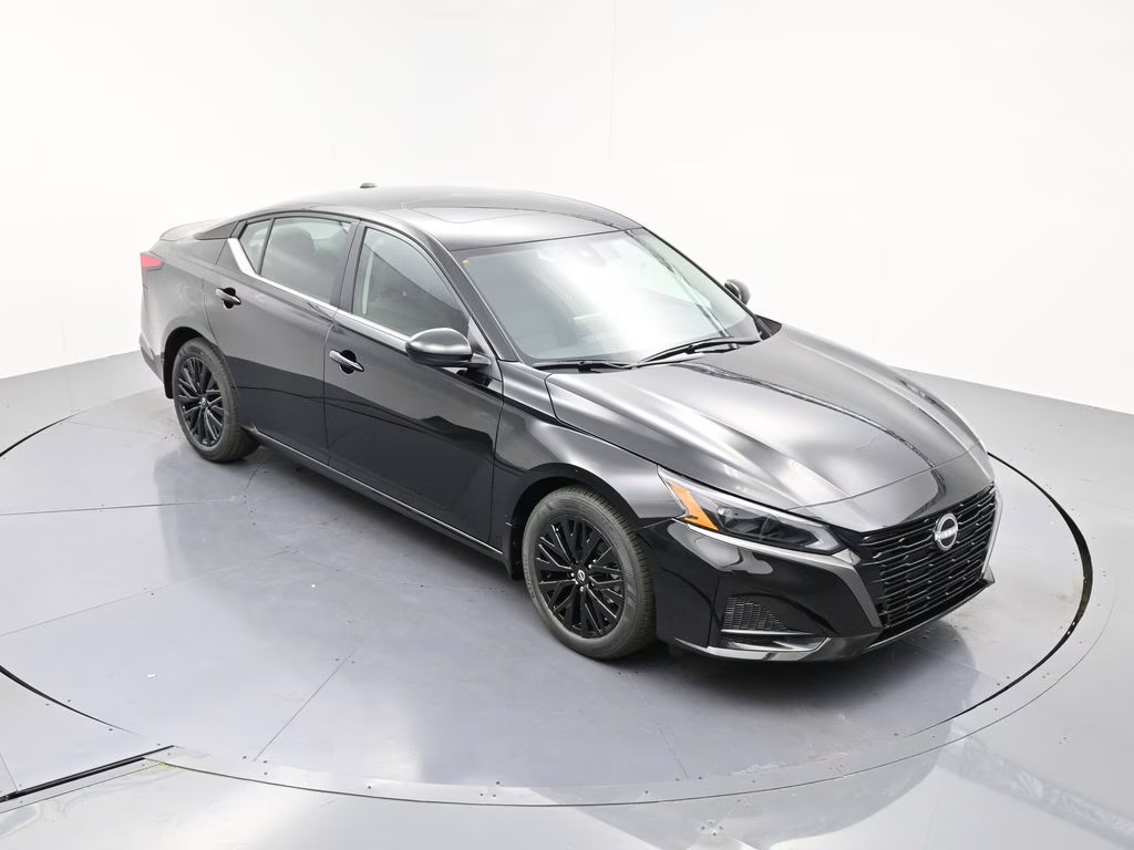 2026 Super Black Clearcoat Nissan Altima 2.5 SV FWD Sedan