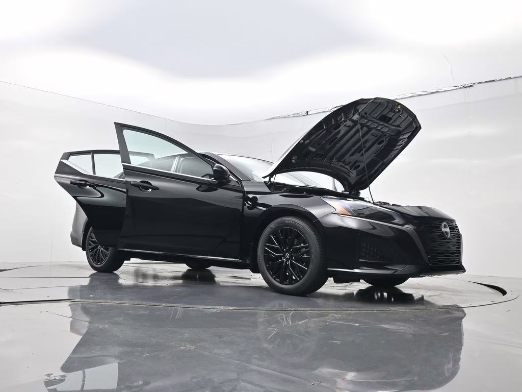 2026 Super Black Clearcoat Nissan Altima 2.5 SV FWD Sedan