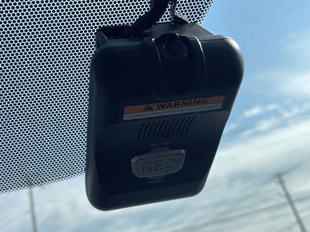 2024 Aspen White/Super Black Nissan Kicks SV FWD SUV