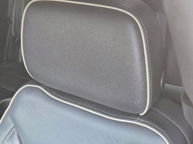 2021 Satin Steel Metallic GMC Yukon SLT RWD SUV