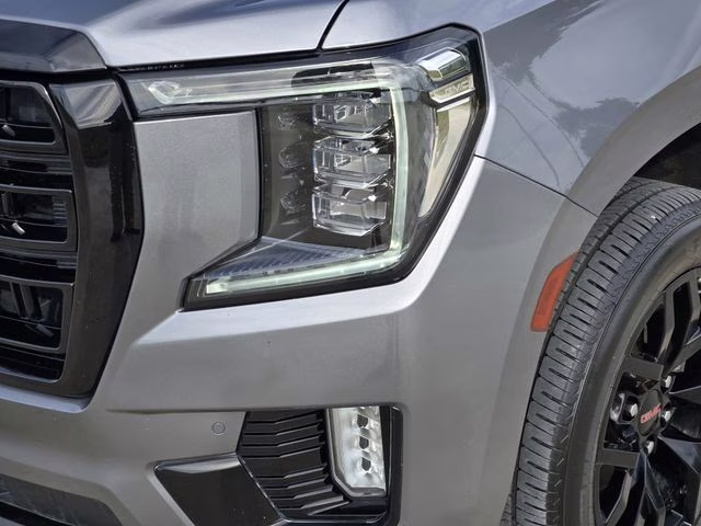 2021 Satin Steel Metallic GMC Yukon SLT RWD SUV