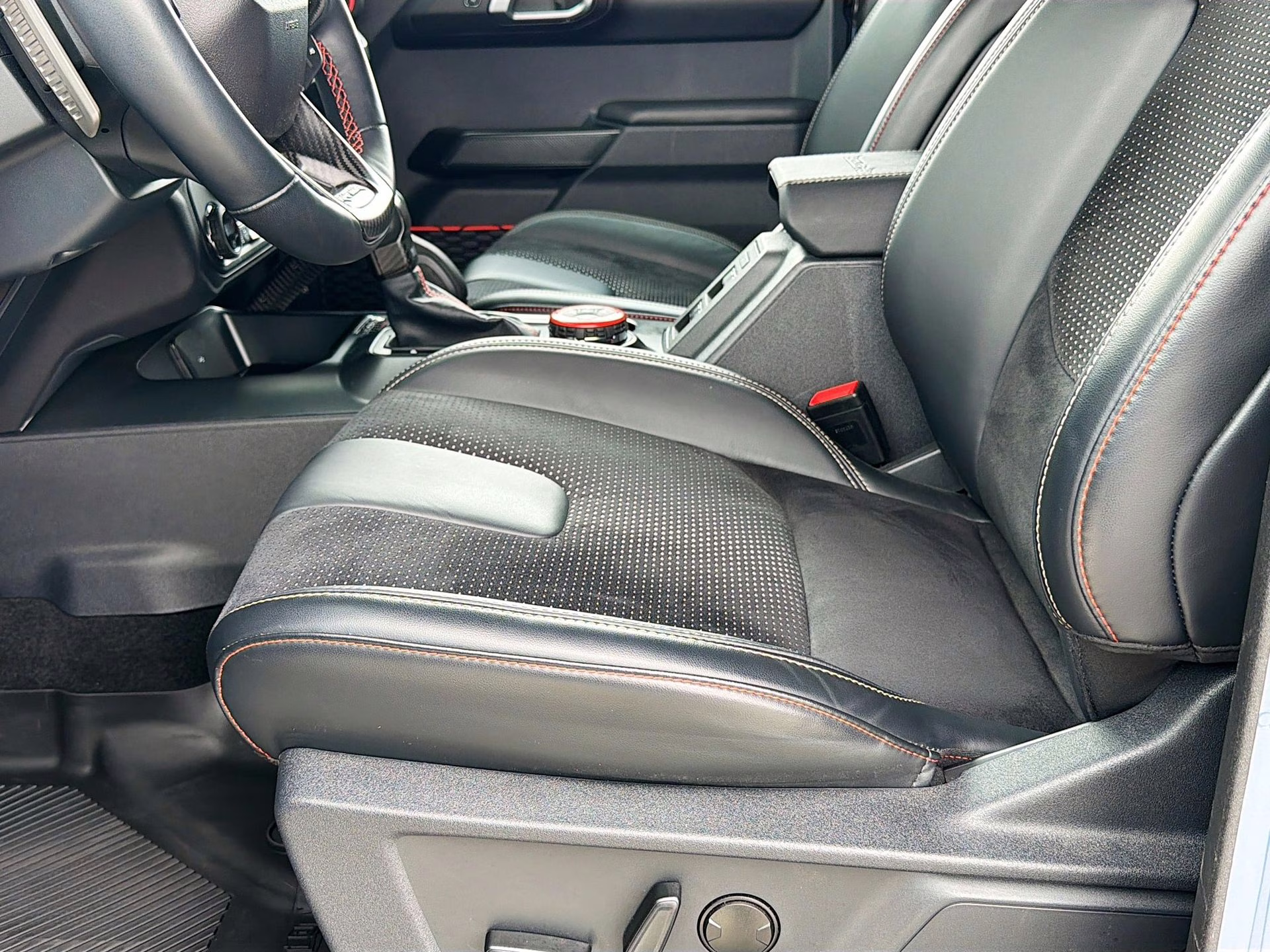 2024 Azure Gray Metallic Tri-Coat Ford Bronco Raptor 4X4 SUV