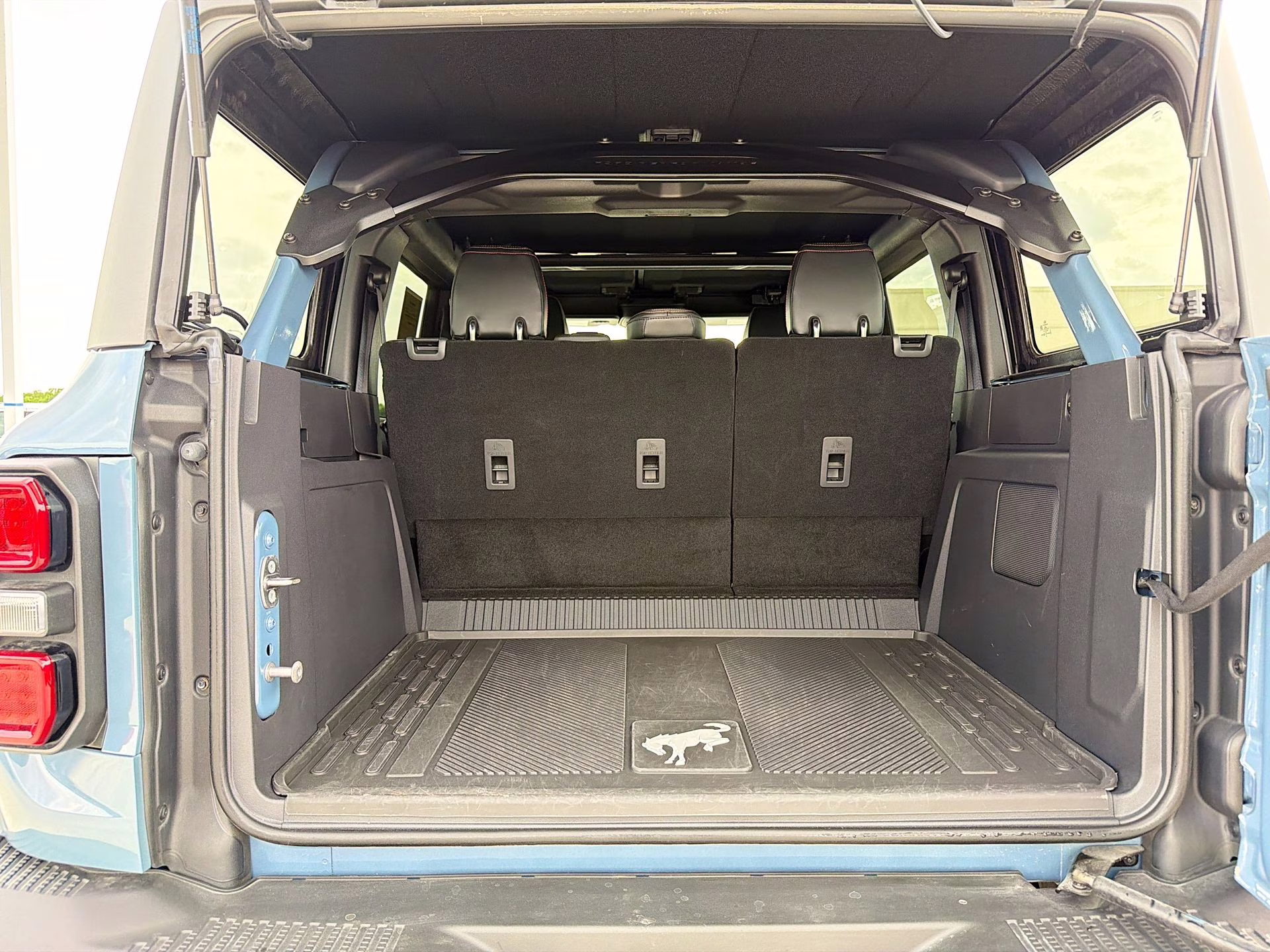 2024 Azure Gray Metallic Tri-Coat Ford Bronco Raptor 4X4 SUV