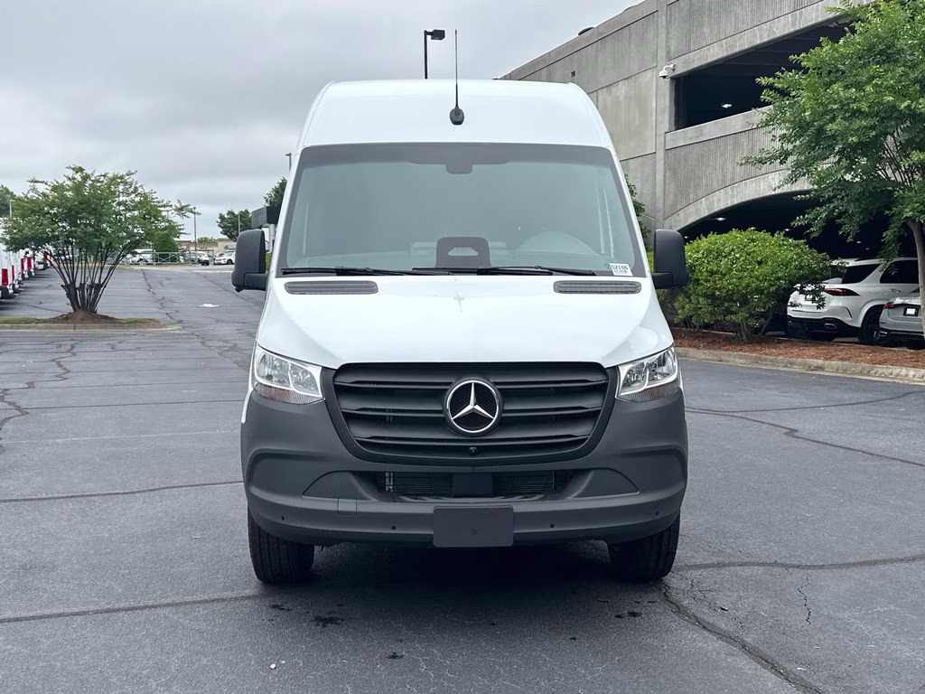 2026 Arctic Mercedes-Benz Sprinter 2500 Cargo 170 WB RWD Van