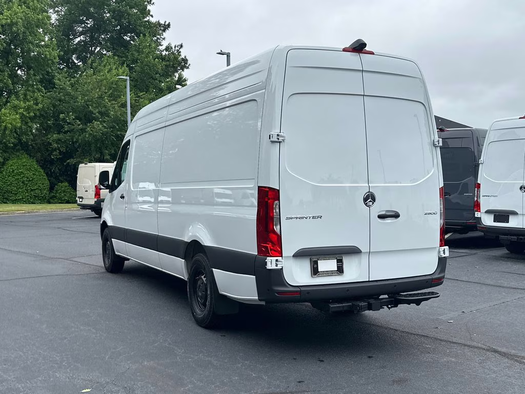 2026 Arctic Mercedes-Benz Sprinter 2500 Cargo 170 WB RWD Van