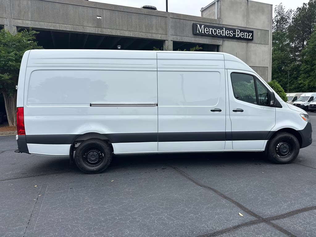 2026 Arctic Mercedes-Benz Sprinter 2500 Cargo 170 WB RWD Van