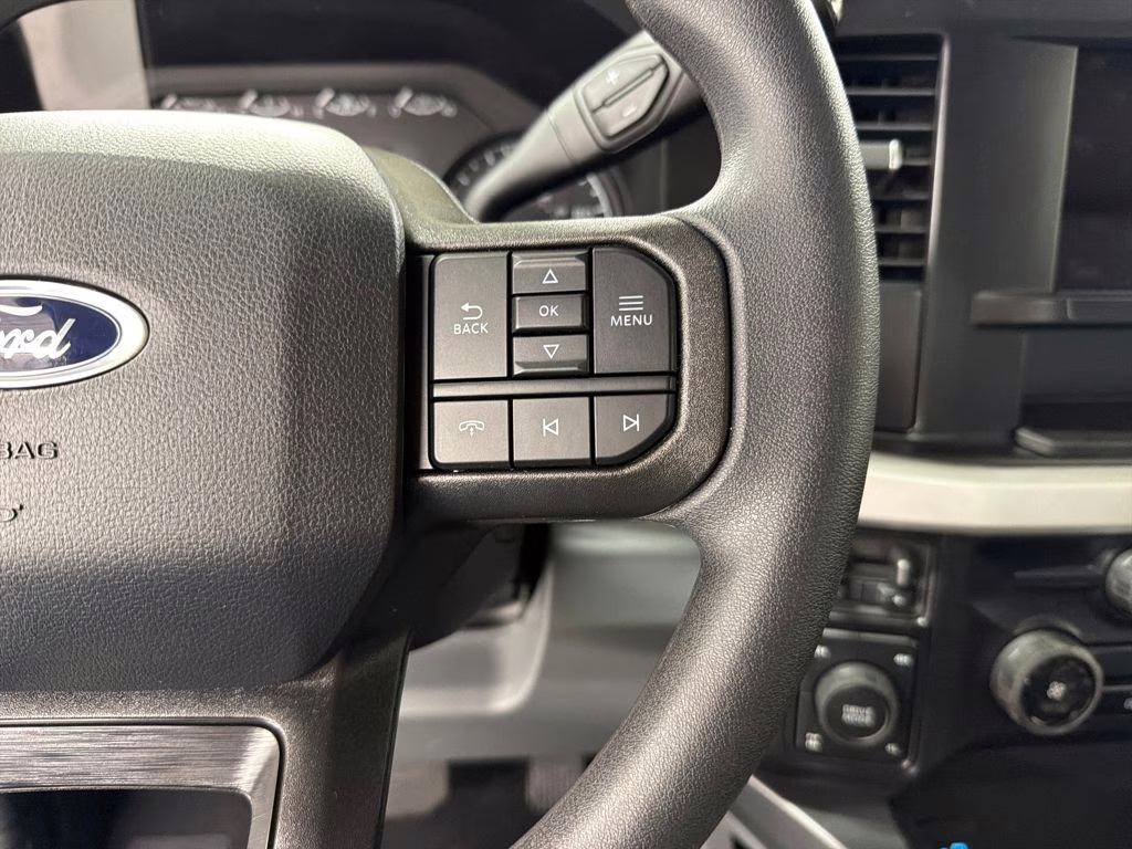 2026 OXFORD WHITE Ford Super Duty F-250 SRW XLT 4X4 Truck