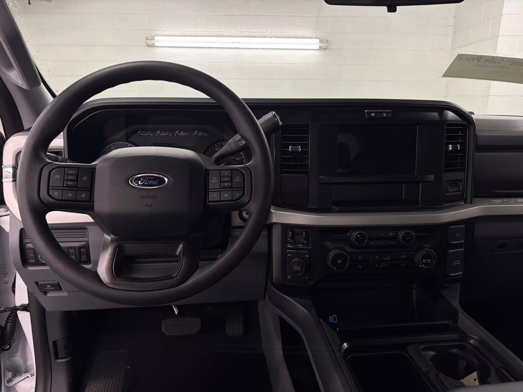 2026 OXFORD WHITE Ford Super Duty F-250 SRW XLT 4X4 Truck