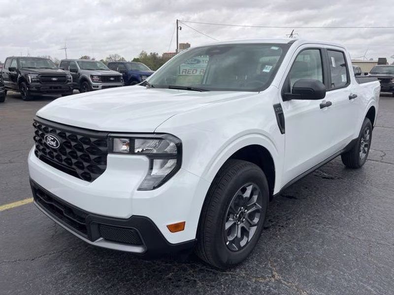 2026 Oxford White Ford Maverick XLT AWD Truck