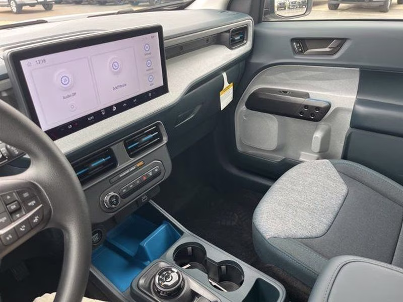 2026 Oxford White Ford Maverick XLT AWD Truck