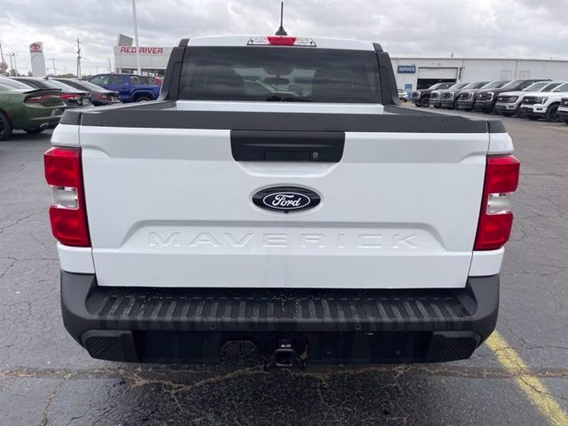 2026 Oxford White Ford Maverick XLT AWD Truck