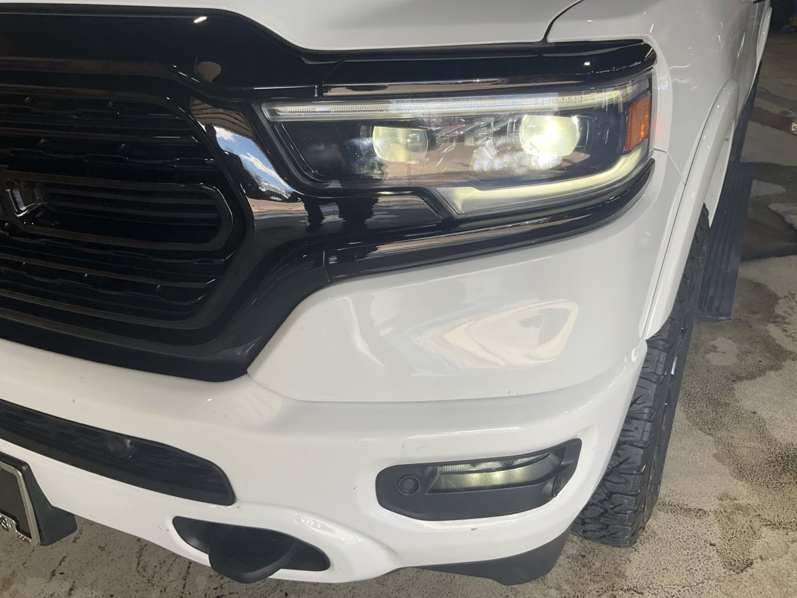 2024 Bright White Clearcoat Ram 1500 Limited 4X4 Truck
