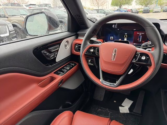 2026 Pristine White Metallic Tri-Coat Lincoln Aviator Reserve AWD SUV
