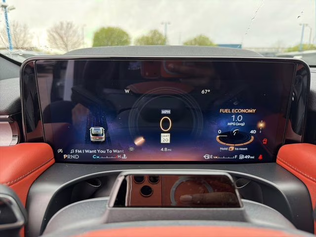 2026 Pristine White Metallic Tri-Coat Lincoln Aviator Reserve AWD SUV