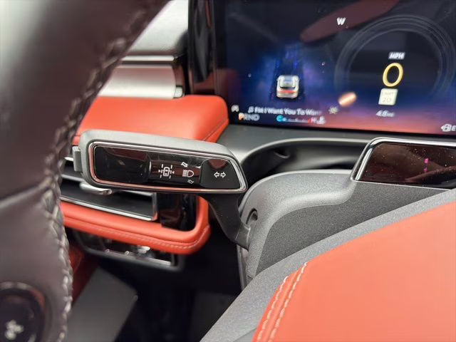 2026 Pristine White Metallic Tri-Coat Lincoln Aviator Reserve AWD SUV